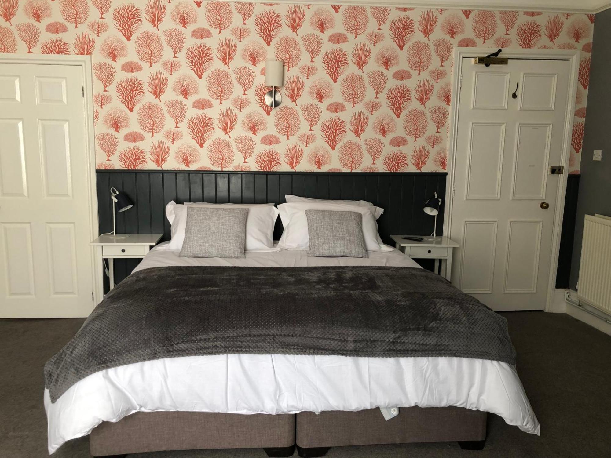 Seale Arms Bed & Breakfast Дартмут Екстериор снимка