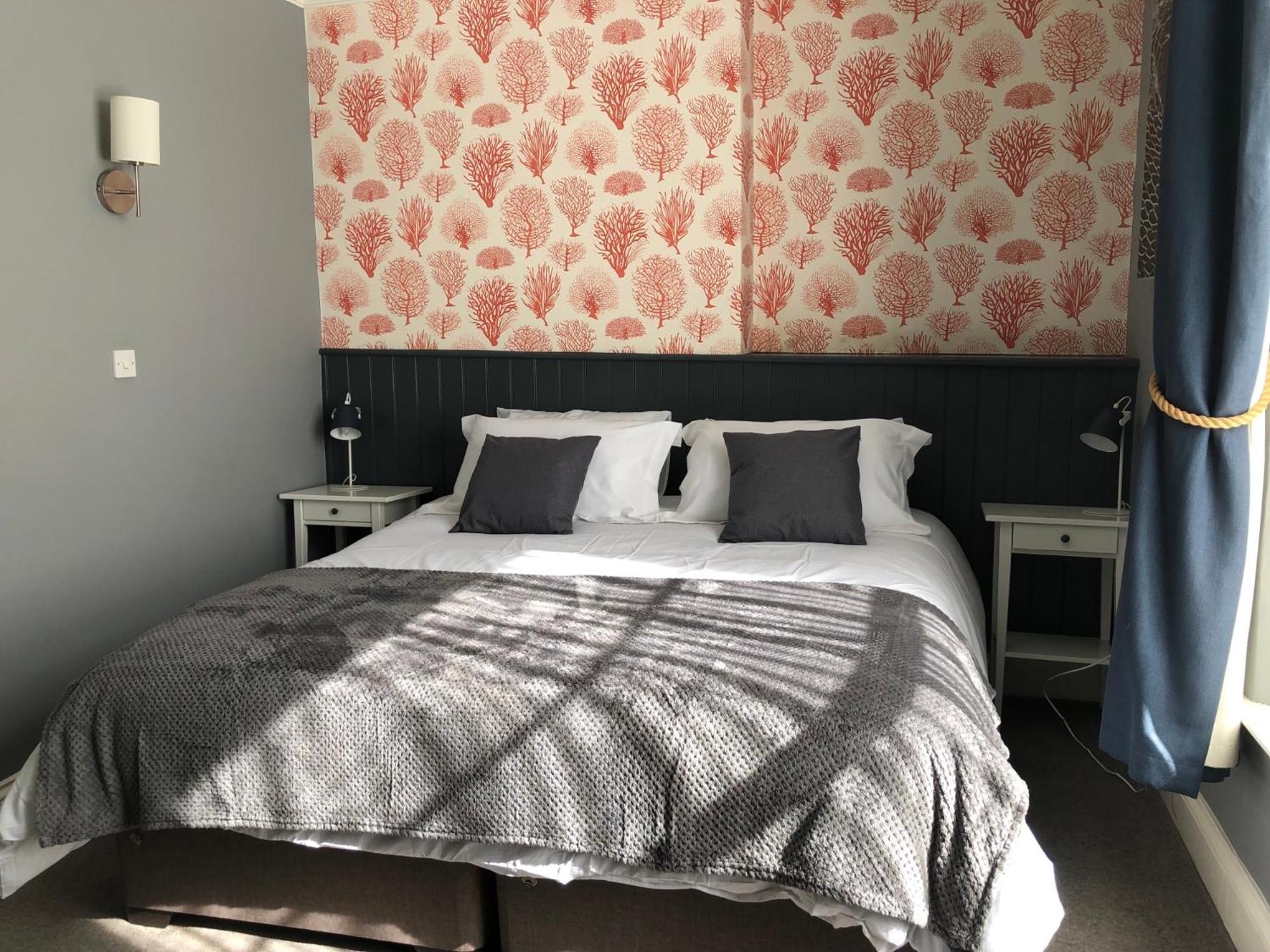 Seale Arms Bed & Breakfast Дартмут Екстериор снимка