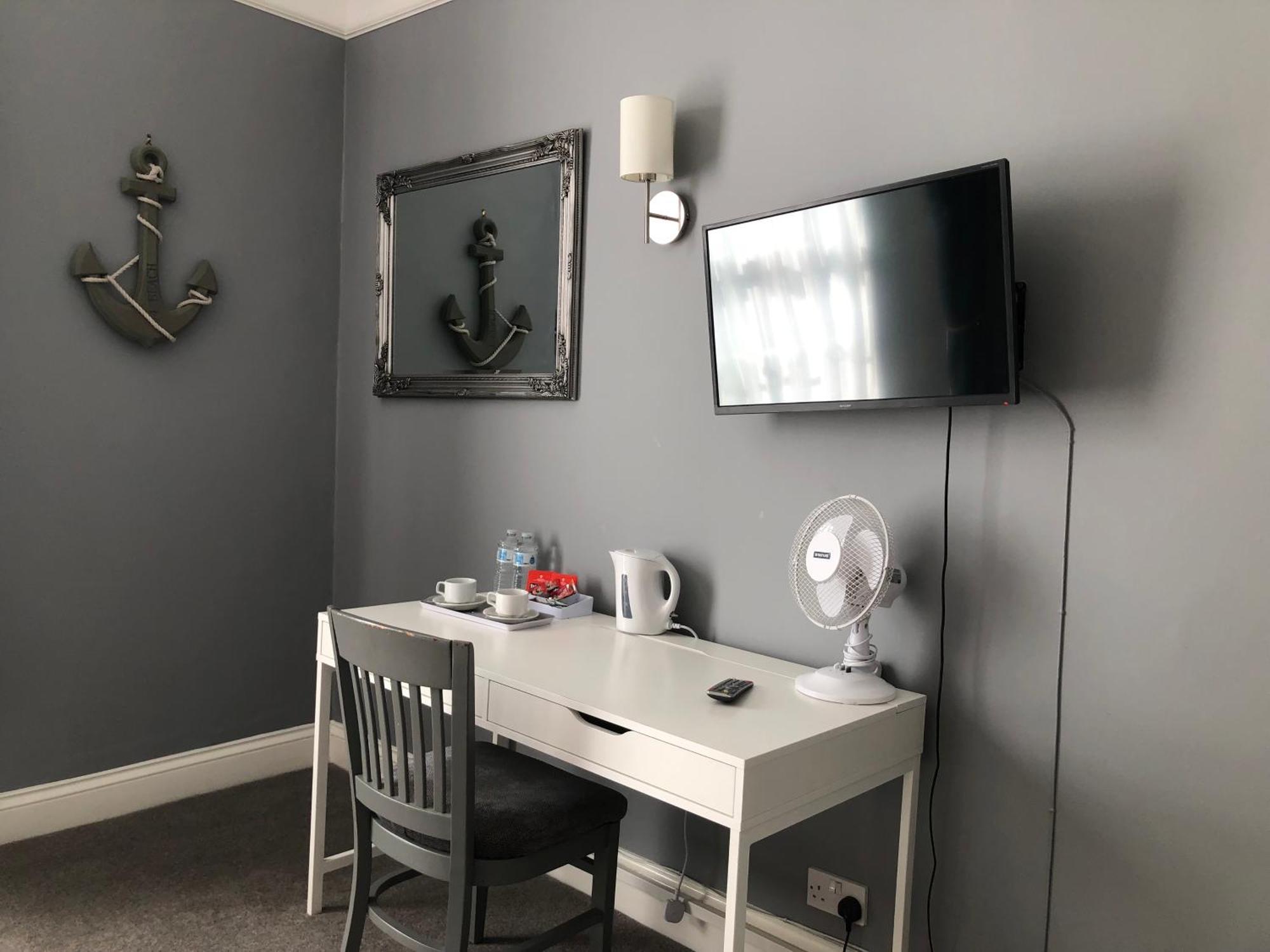 Seale Arms Bed & Breakfast Дартмут Екстериор снимка