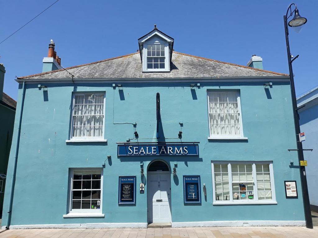 Seale Arms Bed & Breakfast Дартмут Екстериор снимка